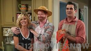 Modern Family Season 7 Episode 1