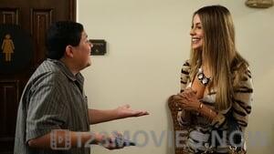 Modern Family Season 7 Episode 4