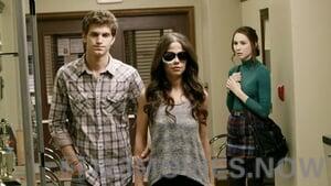 Pretty Little Liars Season 2 Episode 23